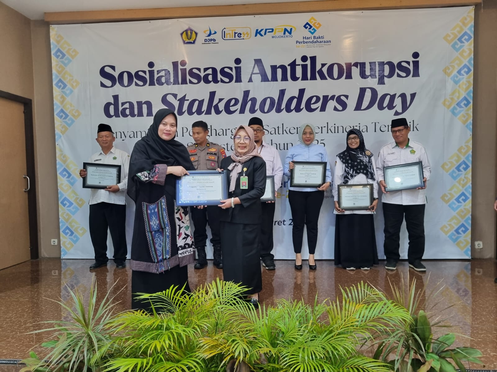 pa jmbng penghargaan